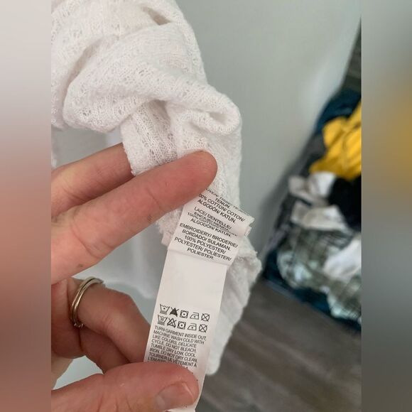 Lucky Brand Knit V-neck Short Sleeve Top Blouse Flowy Hippie Boho White Size M - Picture 4 of 8